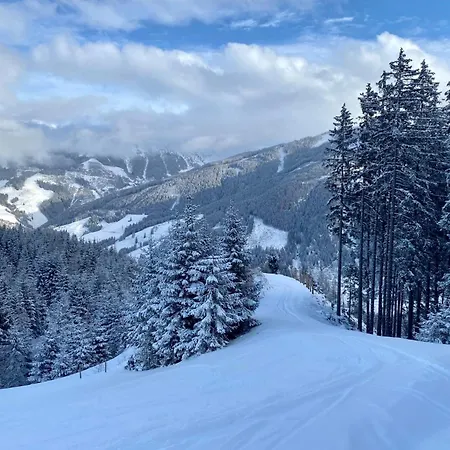 Kerstin 3 - By Smr - Close To Gondola And *