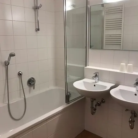 Kerstin 3 - By Smr - Close To Gondola And アパート